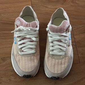 Women's Nike Waffle One NN